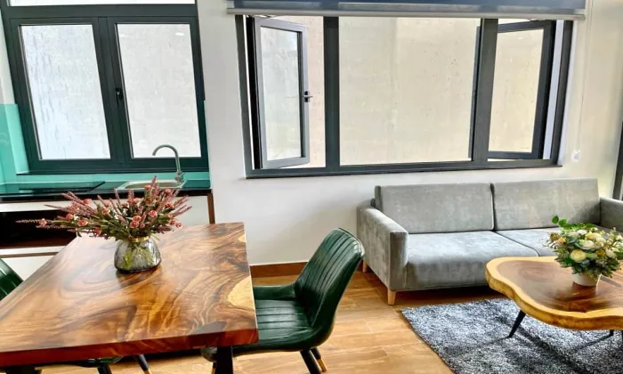 Serviced Apartment For Rent Behind Tropic Garden Thao Dien 65sqm 650 USD/month