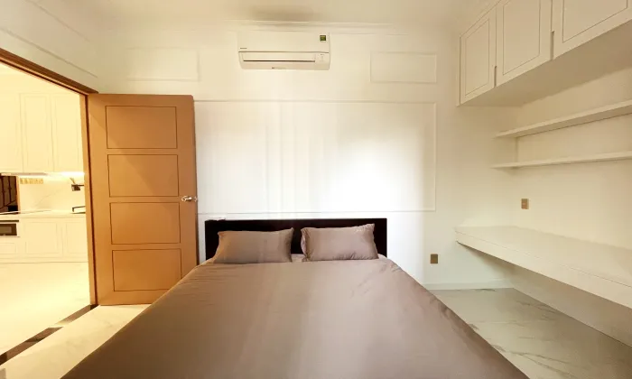 Luxury One Bedroom Serviced Apartment For Rent in Dakao District 1 HCMC 45sqm 770 USD/month