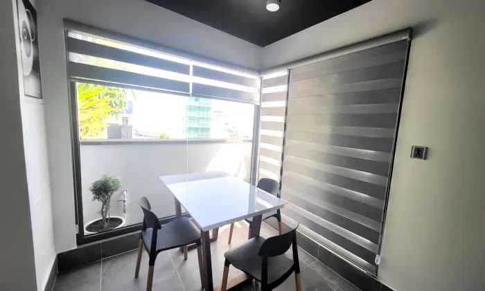 Cute Top Floor P&H Serviced Apartment Phu Nhuan HCMC 40sqm 600 USD/month