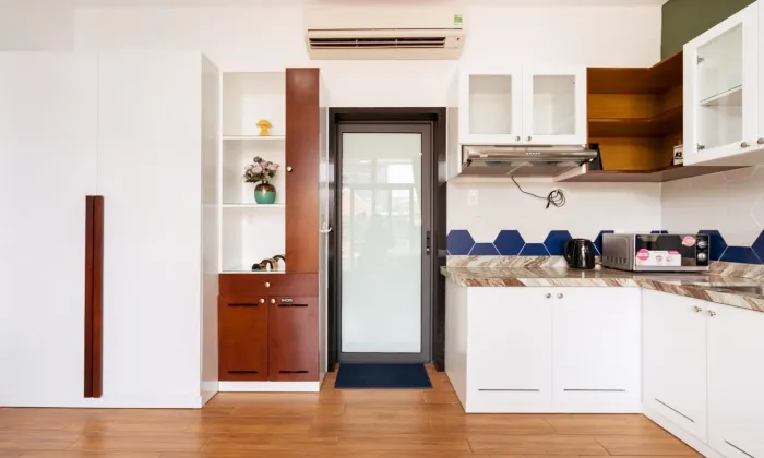 Garden Building Apartment For Rent in Cao Thang St D3 HCMC 40sqm 600 USD/month