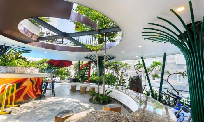 Stunning Studio Garden Building Serviced Apartment For Rent in District 3 HCMC 40sqm 600 USD/month