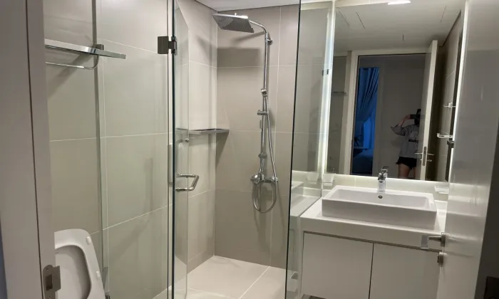 So Beautiful Three Bedroom Apartment for rent in Gateway Thao Dien HCMC 133sqm 3,000 USD/month