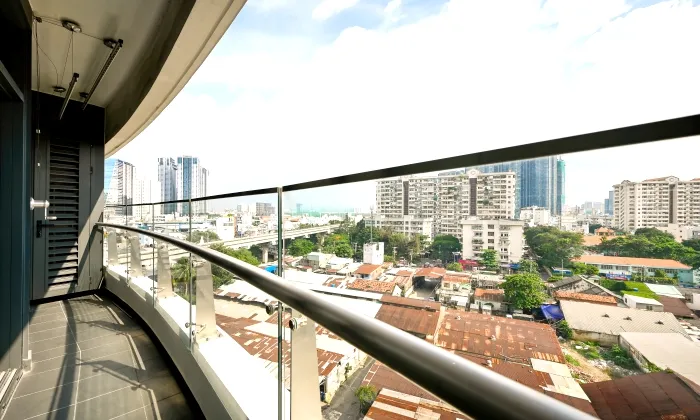 Middle FLoor City Garden Apartment for rent in Binh Thanh HCM 70sqm 1,100 USD/month