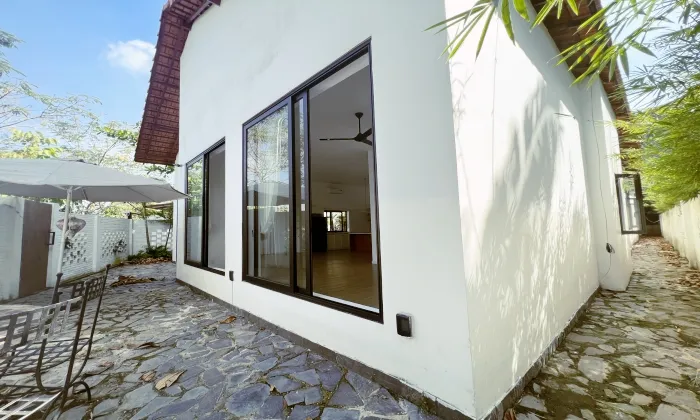 Front River Villa For Rent in An Phu Compound District 2 HCM 300sqm 3,700 USD/month