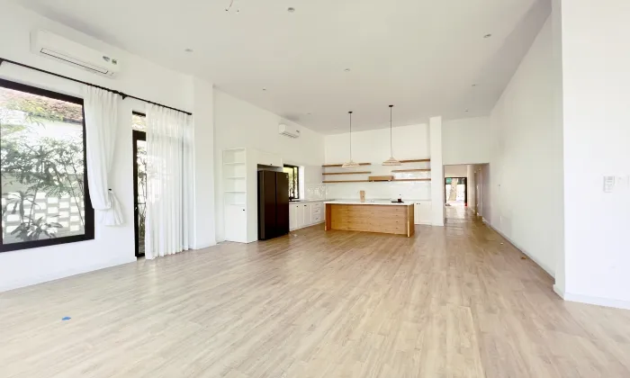 Front River Villa For Rent in An Phu Compound District 2 HCM 300sqm 3,700 USD/month