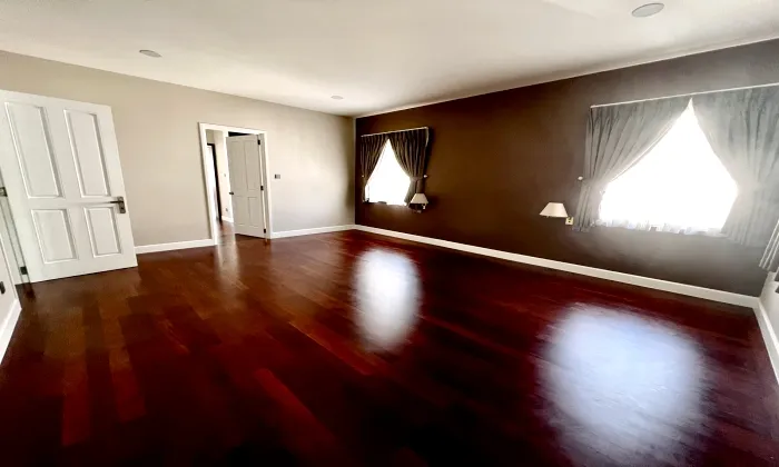 Spacious Villa For Rent in ABC Compound Tran Nao St Binh An Ward HCMC 400sqm 6,000 USD/month