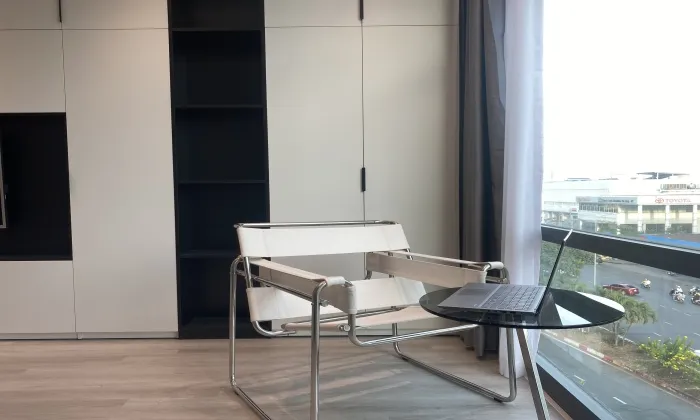 Modern Studio Serviced Apartment in Nguyen Huu Canh St Binh Thanh District HCMC 40sqm 700 USD/month