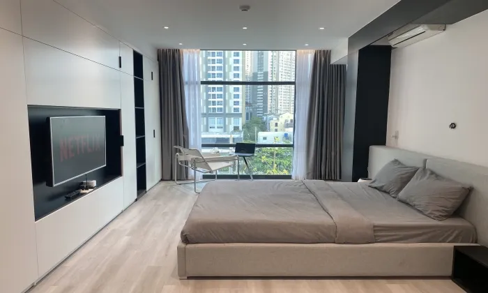 Modern Studio Serviced Apartment in Nguyen Huu Canh St Binh Thanh District HCMC 40sqm 700 USD/month