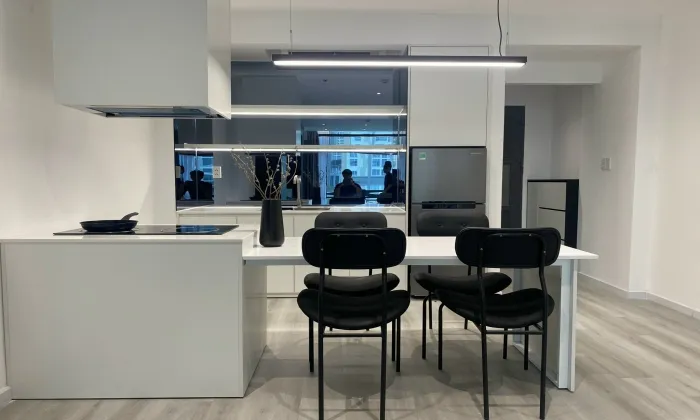 Modern Studio Serviced Apartment in Nguyen Huu Canh St Binh Thanh District HCMC 40sqm 700 USD/month