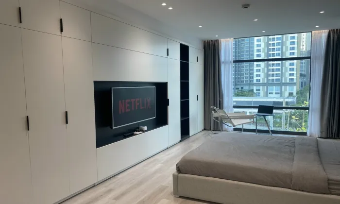 Modern Studio Serviced Apartment in Nguyen Huu Canh St Binh Thanh District HCMC 40sqm 700 USD/month