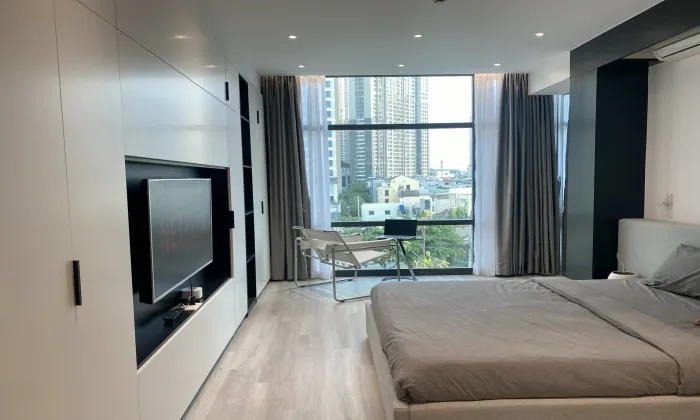 Modern Studio Serviced Apartment in Nguyen Huu Canh St Binh Thanh District HCMC 40sqm 700 USD/month