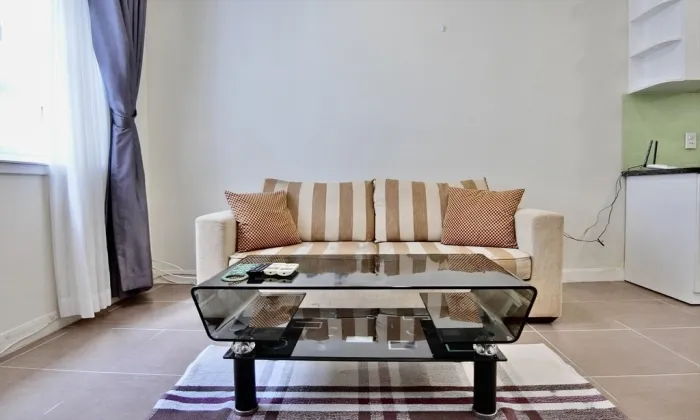 One Bedroom Apartment Renovation For Rent in Truong Sa St Binh Thanh District 50sqm 650 USD/month