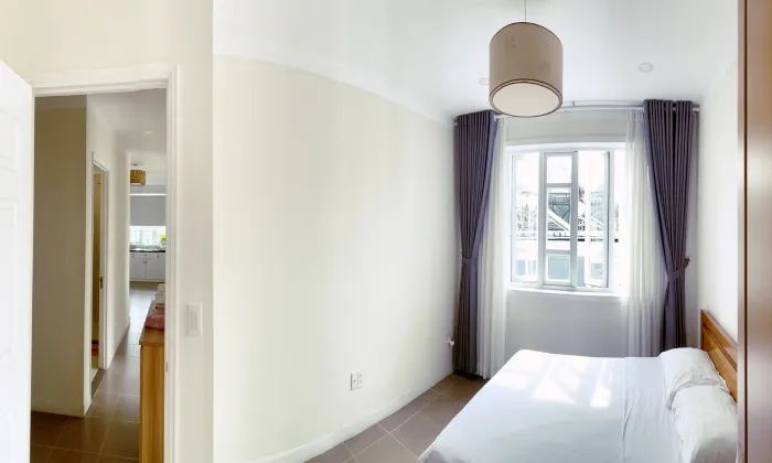 Two Bedroom Serviced Apartment For Rent in Pham Viet Chanh area Binh Thanh 80sqm 900 USD/month