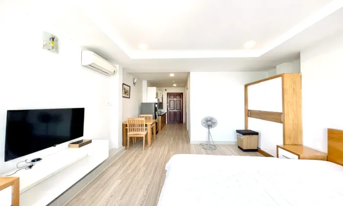 Good Rent Studio Serviced Apartment for rent in Pham Viet Chanh Binh Thanh District 30sqm 450 USD/month