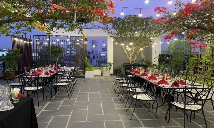 The Most Luxury Luxone Serviced Apartment in Thao Dien HCM 103sqm 2,050 USD/month