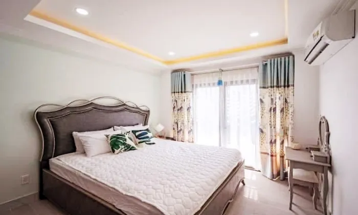 One Bedroom Serviced Apartment in De Tham Street HCMC 45sqm 600 USD/month