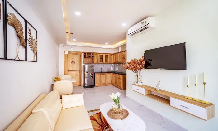 One Bedroom Serviced Apartment in De Tham Street HCMC 45sqm 600 USD/month