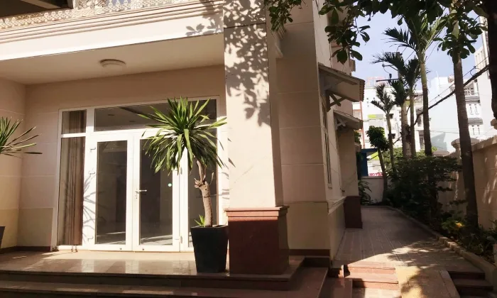 Big House for rent in Tran Nao Binh An Ward Thu Duc City 500sqm 2,000 USD/month