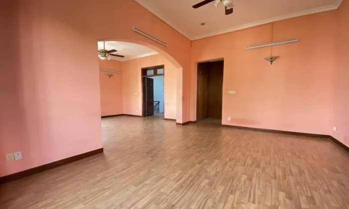 Huge Garden and Pool Villa for rent in Nguyen U Di Street Thao Dien HCMC 700sqm 5,000 USD/month