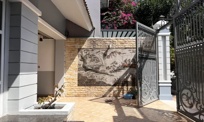 Partly Furnished Five Bedroom House In Fideco Compound Thao Dien HCMC 400sqm 2,750 USD/month