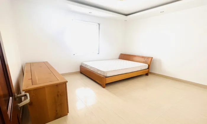 Partly Furnished Five Bedroom House In Fideco Compound Thao Dien HCMC 400sqm 2,750 USD/month