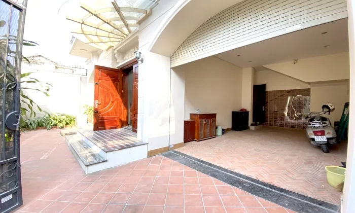 Nice Partly Furnished Villa For Rent in Vo Truong Toan Thao Dien HCMC 300sqm 2,500 USD/month