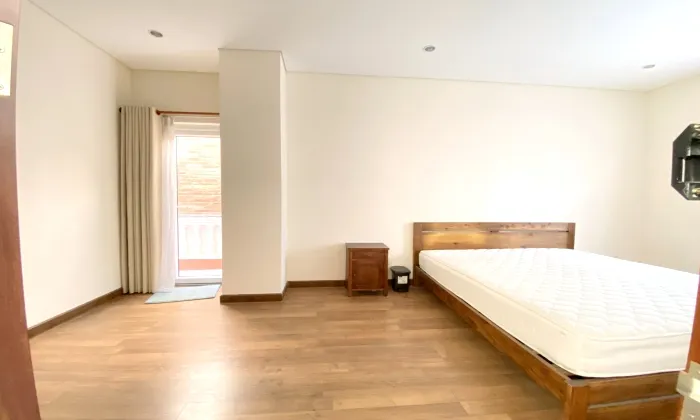 Nice Partly Furnished Villa For Rent in Vo Truong Toan Thao Dien HCMC 300sqm 2,500 USD/month