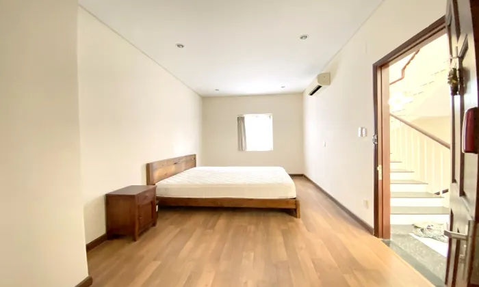 Nice Partly Furnished Villa For Rent in Vo Truong Toan Thao Dien HCMC 300sqm 2,500 USD/month