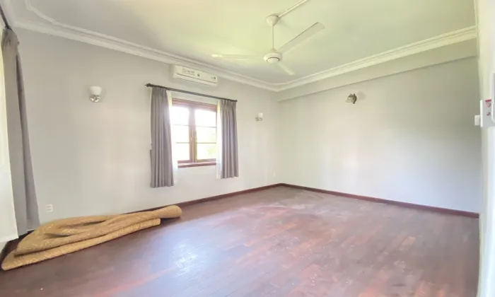Big Villa For Rent in 188 Nguyen Van Huong Thao Dien Ward HCMC 900sqm 4,000 USD/month