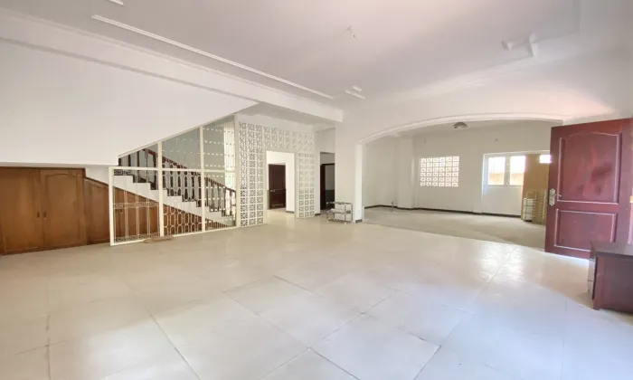 Big Villa For Rent in 188 Nguyen Van Huong Thao Dien Ward HCMC 900sqm 4,000 USD/month