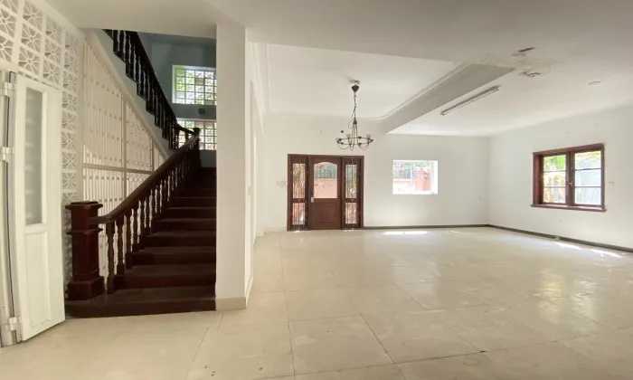 Big Villa For Rent in 188 Nguyen Van Huong Thao Dien Ward HCMC 900sqm 4,000 USD/month