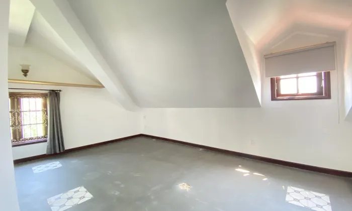 Big Villa For Rent in 188 Nguyen Van Huong Thao Dien Ward HCMC 900sqm 4,000 USD/month