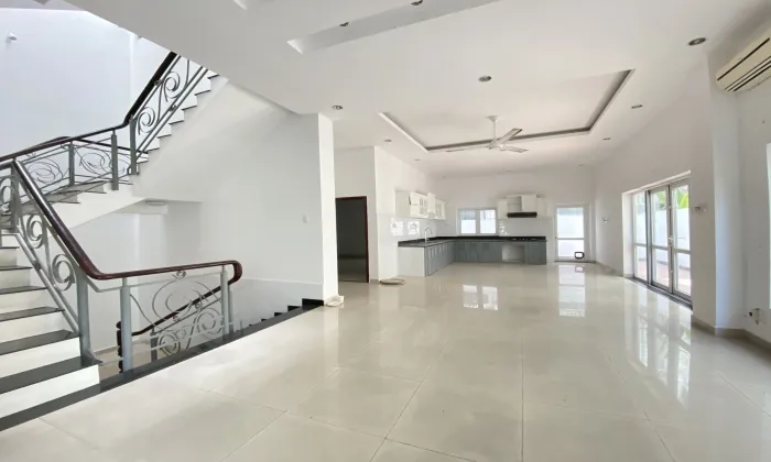New And Clean Villa For Rent in 216 Nguyen Van Huong Thao Dien Ward HCMC 500sqm 3,000 USD/month