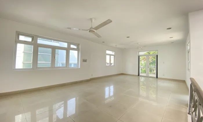 New And Clean Villa For Rent in 216 Nguyen Van Huong Thao Dien Ward HCMC 500sqm 3,000 USD/month