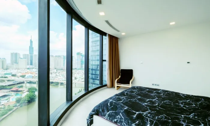 Vinhomes Golden River (Vinhomes Bason) District1 HCMC 81sqm 1,400 USD/month