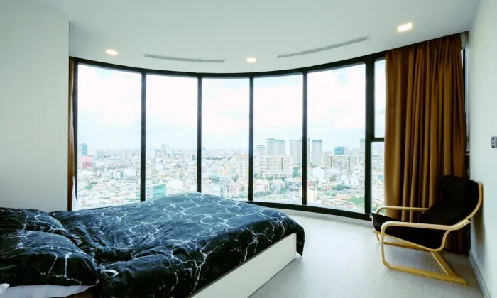 Vinhomes Golden River (Vinhomes Bason) District1 HCMC 81sqm 1,400 USD/month