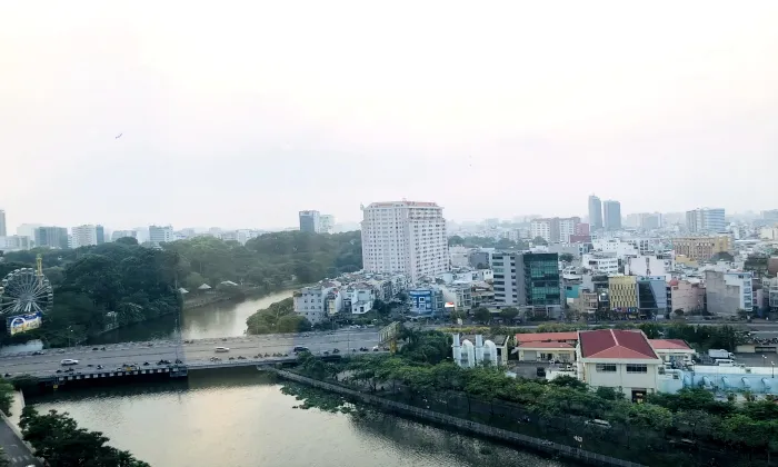 Aqua 3 Vinhomes Golden River Apartment For Rent HCMC 98sqm 2,000 USD/month
