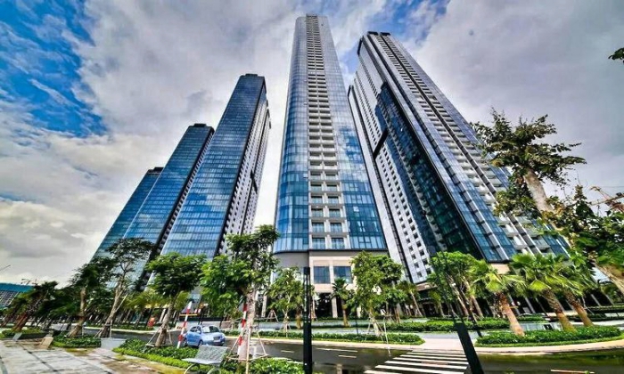 Vinhomes Golden River Apartment For Rent District 1 HCMC