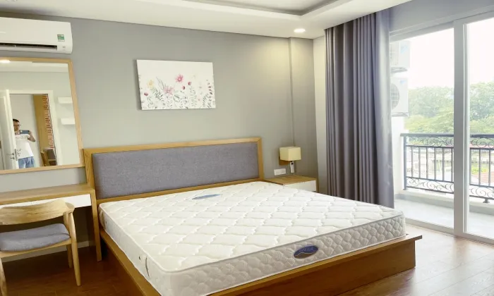Queen Pearl Serviced Apartment in Binh Thanh HCMC 95sqm 1,000 USD/month