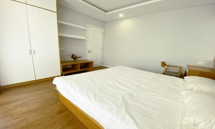 Queen Pearl Serviced Apartment in Binh Thanh HCMC 95sqm 1,000 USD/month