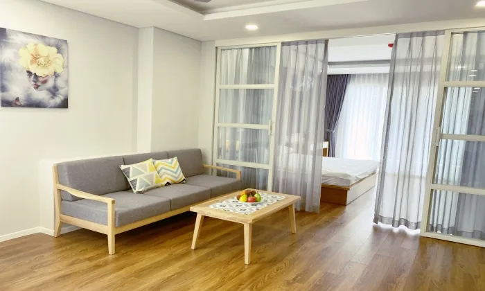 One Bedroom Queen Pearl Serviced Apartment in Binh Thanh HCM 50sqm 930 USD/month