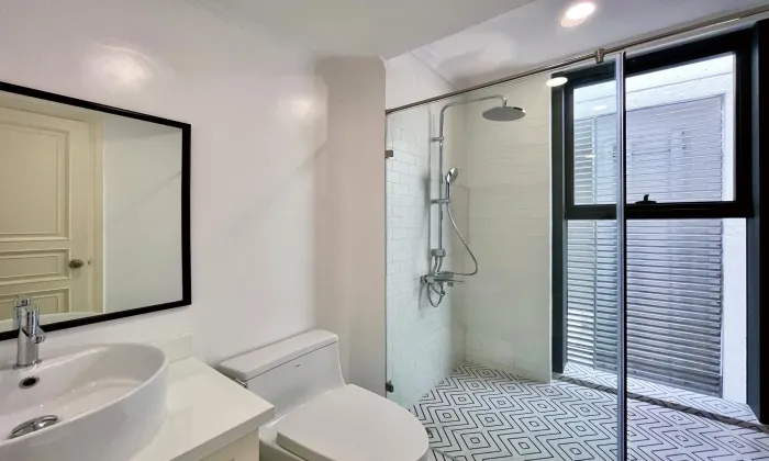 Penthouse D' Lusso Apartment for rent in HCMC 175sqm 1,600 USD/month