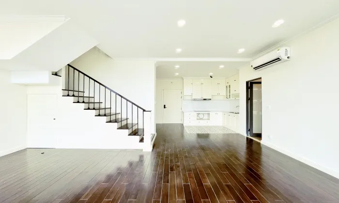 Unfurnished D' Lusso Apartment for rent in HCM 98sqm 800 USD/month