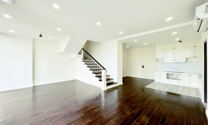 Unfurnished D' Lusso Apartment for rent in HCM 98sqm 800 USD/month