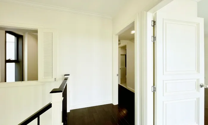 Unfurnished D' Lusso Apartment for rent in HCM 98sqm 800 USD/month