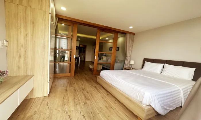Modern Maple Leaf Serviced Apartment Binh Thanh HCM 50sqm 800 USD/month