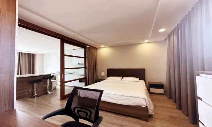 One Bedroom Terrace in Maple Leaf Serviced Apartment HCM 60sqm 800 USD/month