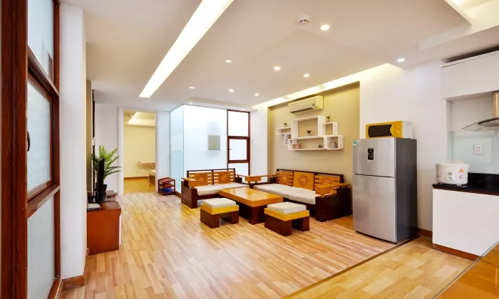 Small Penthouse Apartment for rent in District 1 HCMC 100sqm 1,000 USD/month
