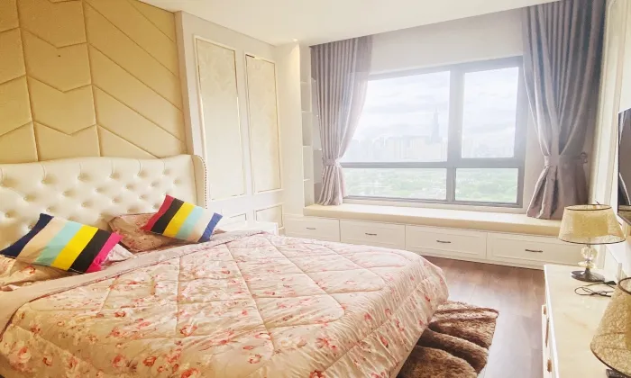 Corner 3Beds Diamond Island apartment for rent HCMC 118sqm 2,000 USD/month
