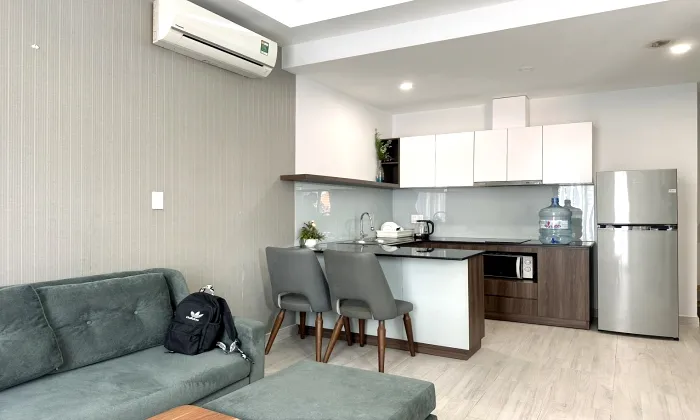 One Bedroom Spring House Serviced Apartment For Rent in HCMC 50sqm 650 USD/month